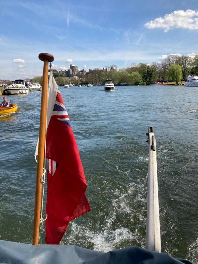 Hotel Buoyant Breaks Bray Zewnętrze zdjęcie