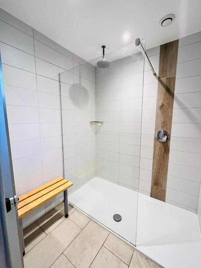 Hotel Buoyant Breaks Bray Zewnętrze zdjęcie